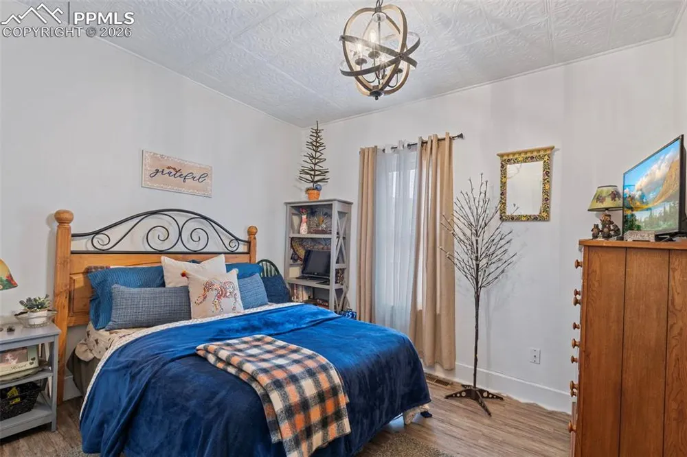 331 E Golden Avenue Cripple Creek, CO 80813