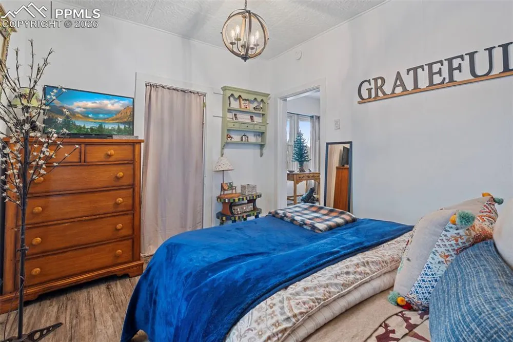331 E Golden Avenue Cripple Creek, CO 80813