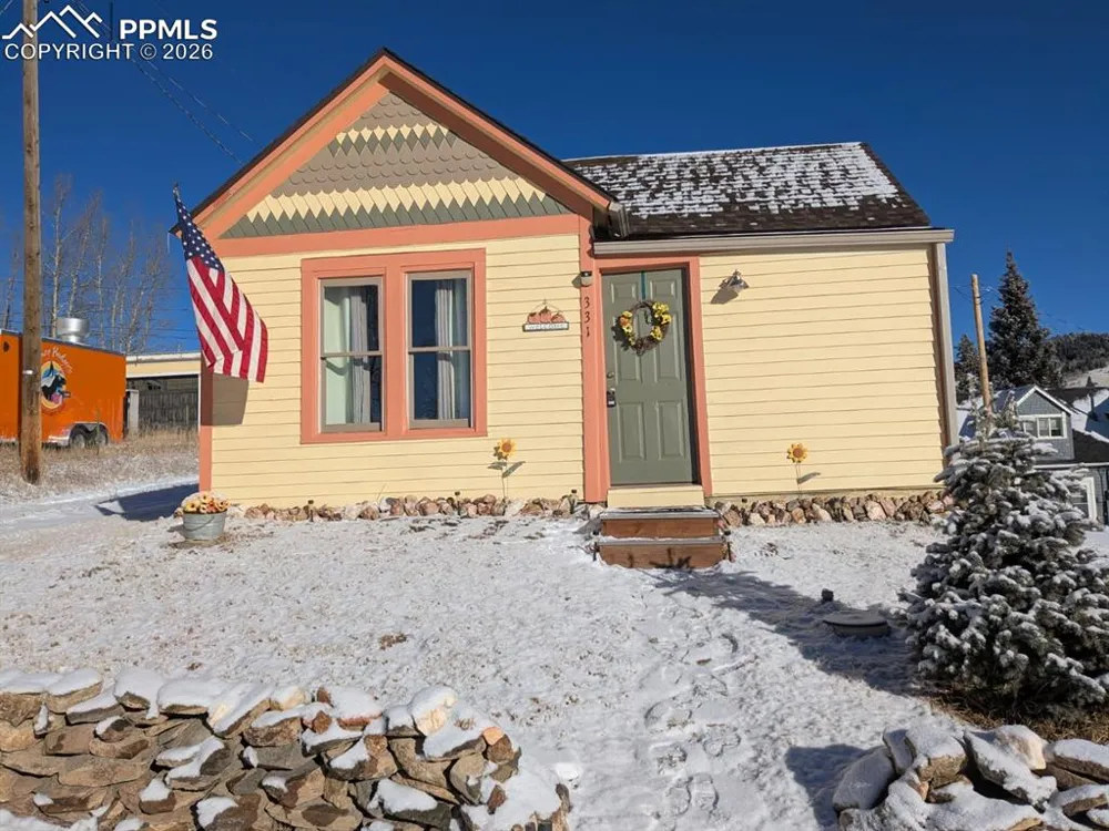 331 E Golden Avenue Cripple Creek, CO 80813