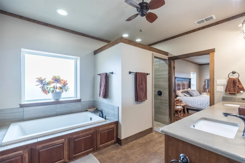 1342 Fm-382 Ovalo, TX 79541