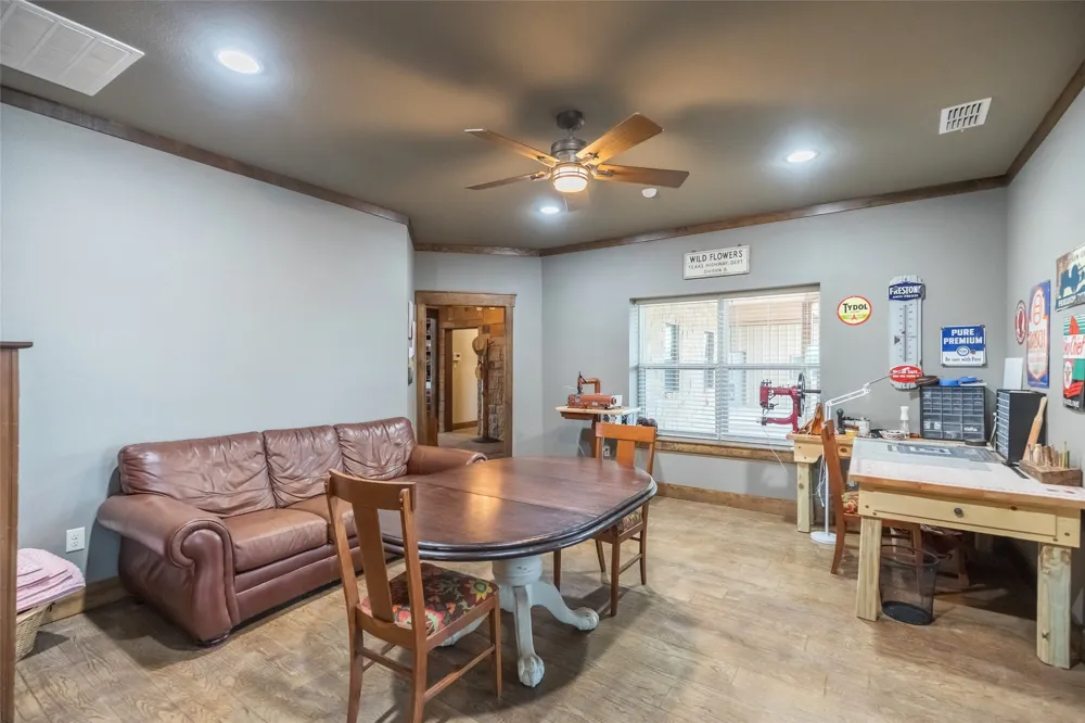1342 Fm-382 Ovalo, TX 79541
