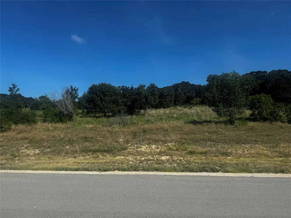 8540 Douglaston Road Cleburne, TX 76033