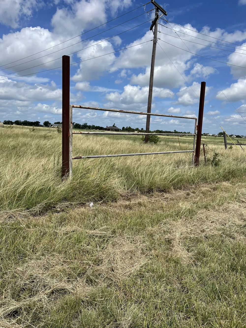316 HWY US 183 NORTH Briggs, TX 78608