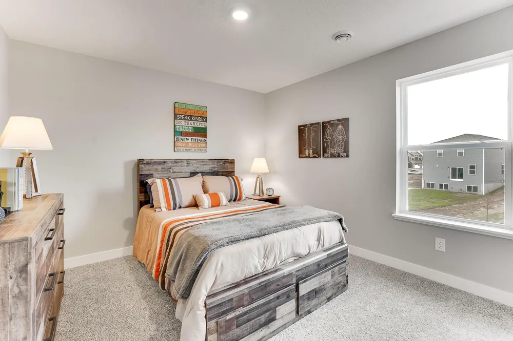 1083 Shoreview Drive Jordan, MN 55352