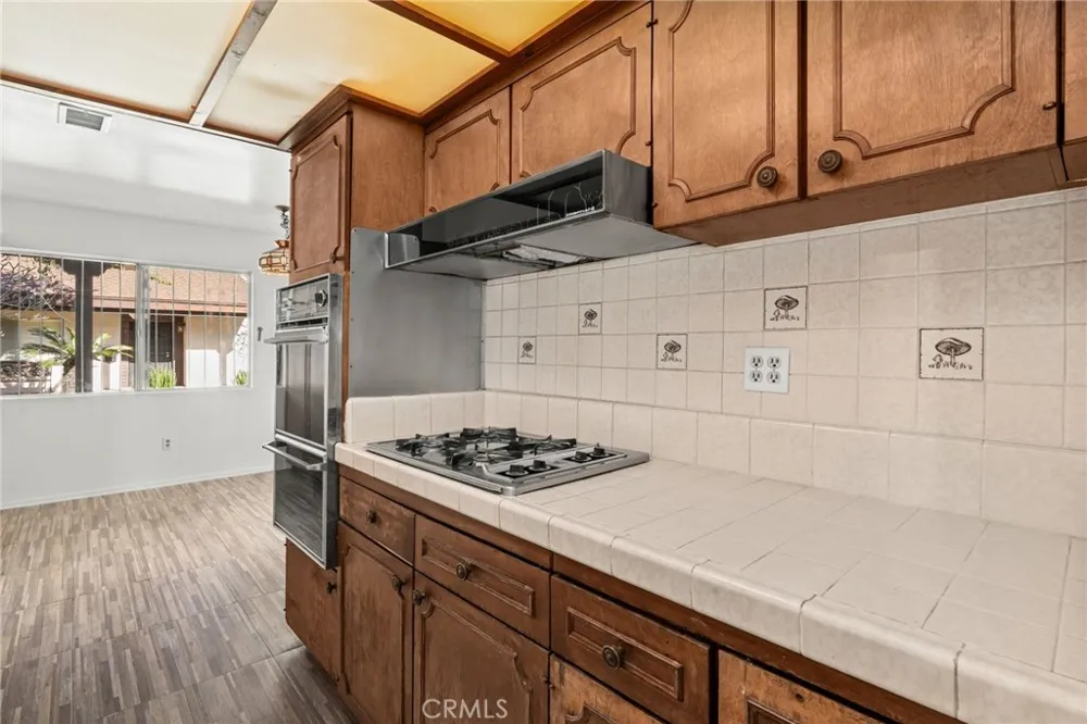 2011 W Katella #3 Anaheim, CA 92804