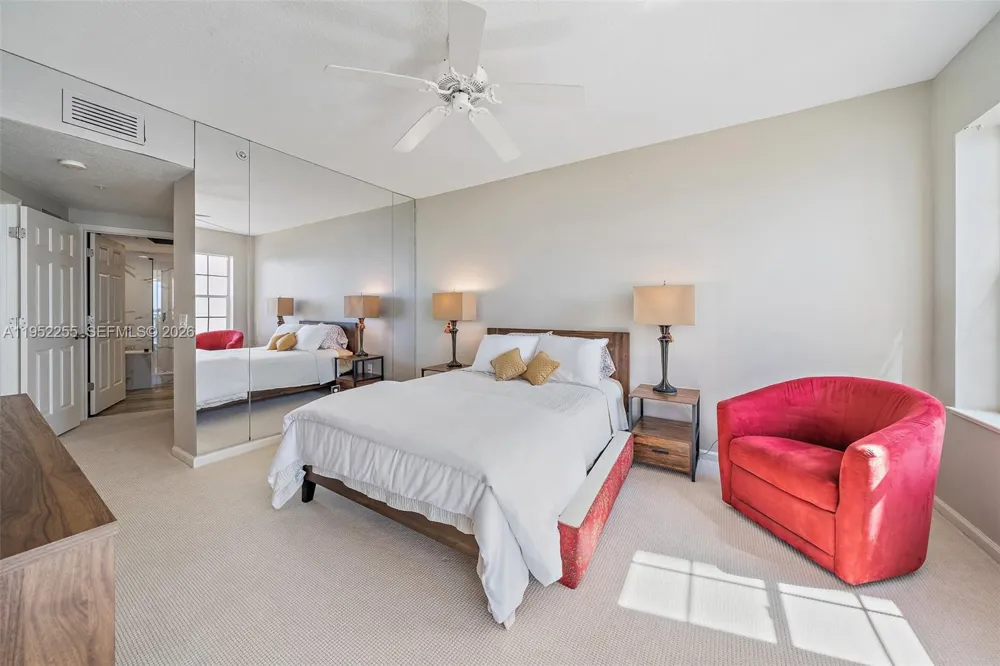 5800 NE Island Cove Way #2207 Hutchinson Island, FL 34996