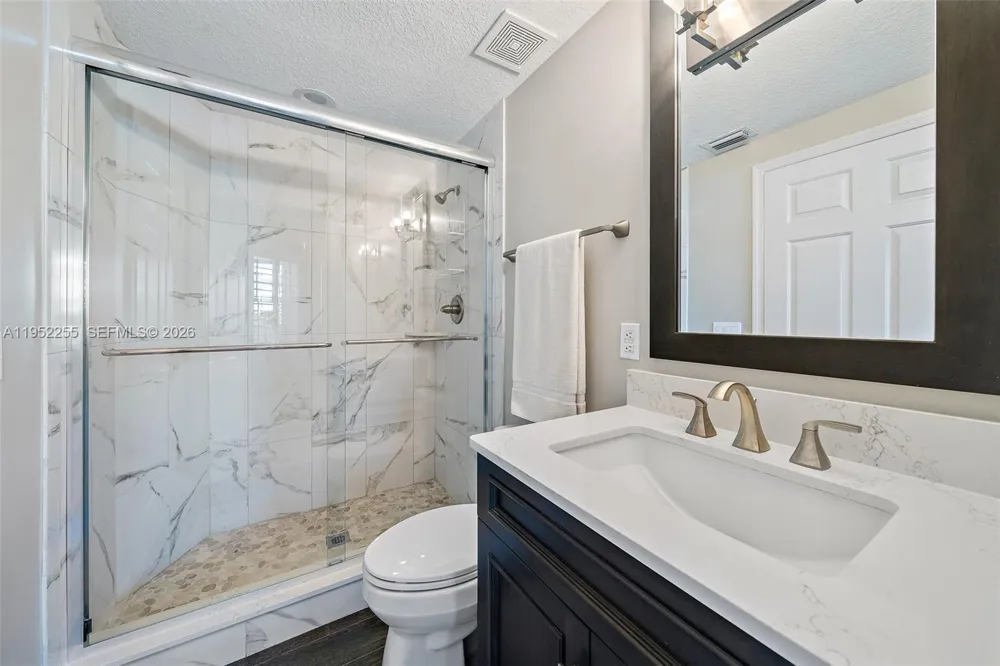 5800 NE Island Cove Way #2207 Hutchinson Island, FL 34996
