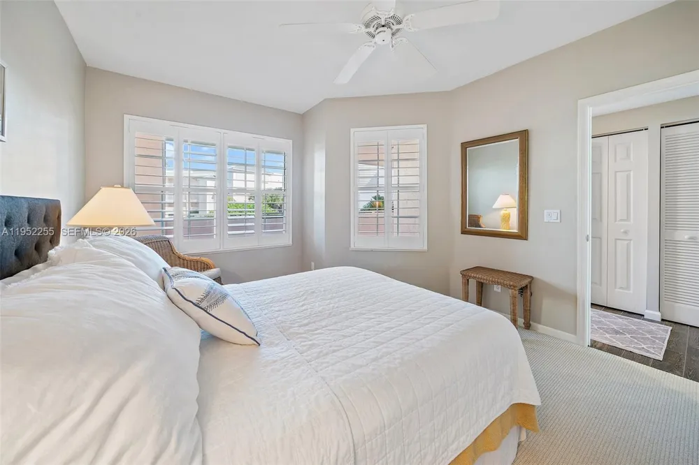 5800 NE Island Cove Way #2207 Hutchinson Island, FL 34996
