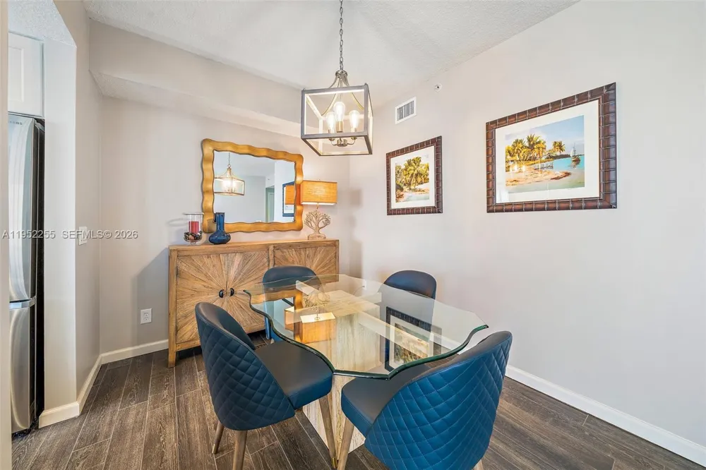 5800 NE Island Cove Way #2207 Hutchinson Island, FL 34996
