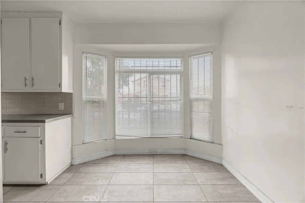 154 E 82nd Place Los Angeles, CA 90003