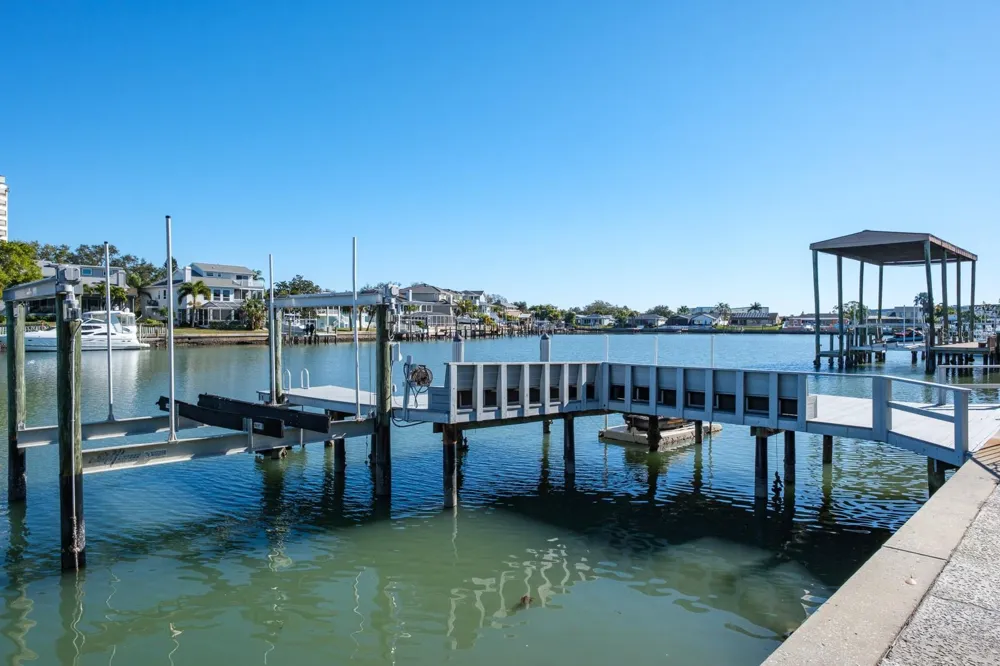 5949 SEABIRD DRIVE S Gulfport, FL 33707