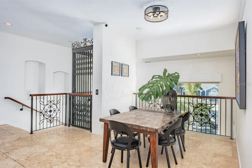 5949 SEABIRD DRIVE S Gulfport, FL 33707