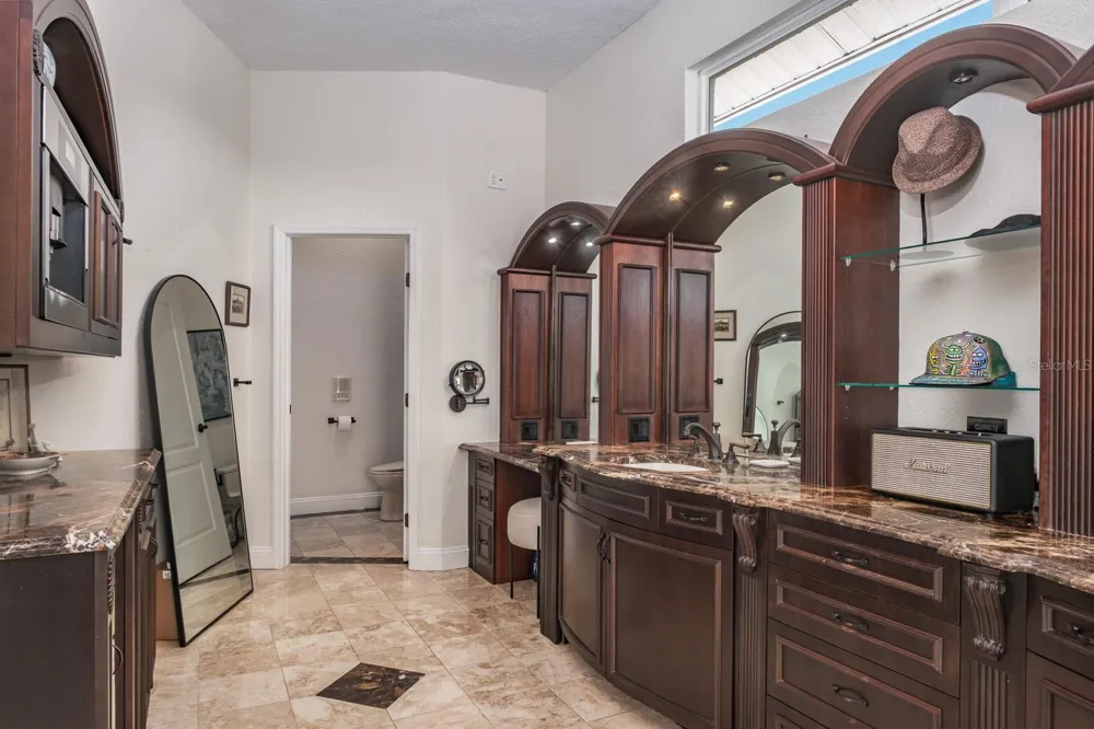 5949 SEABIRD DRIVE S Gulfport, FL 33707