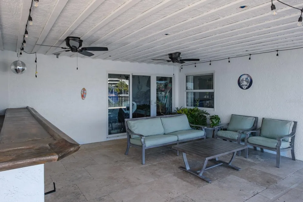 5949 SEABIRD DRIVE S Gulfport, FL 33707