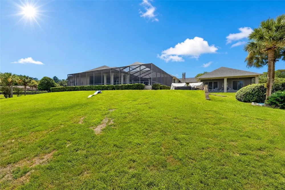9389 SW 14TH AVENUE ocala, FL 34476