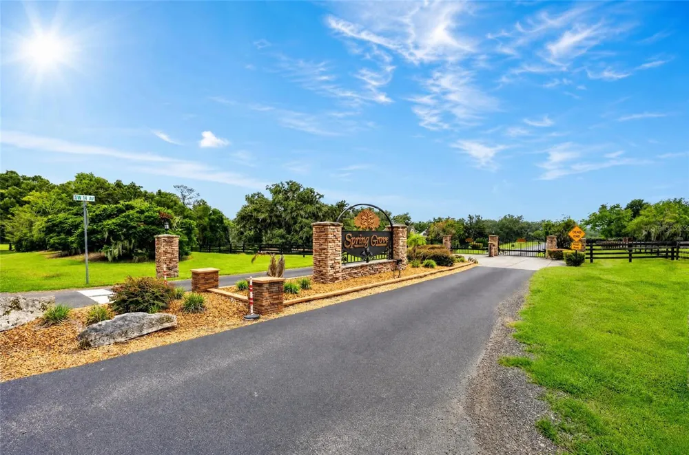 9389 SW 14TH AVENUE ocala, FL 34476
