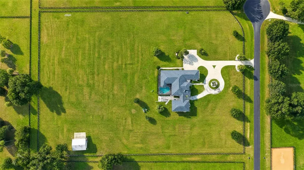 9389 SW 14TH AVENUE ocala, FL 34476