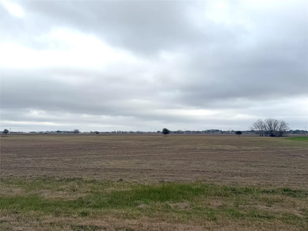 323 Prairie Switch Road El Campo, TX 77437