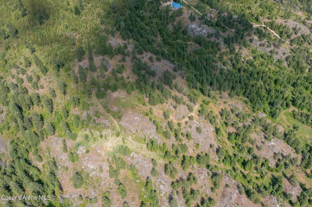 5095 Jewel Lake Road Sagle, ID 83860