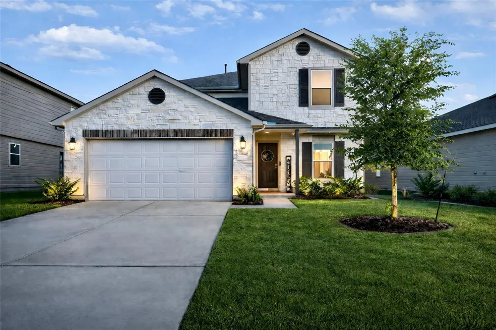 4206 Tulip Oak Drive