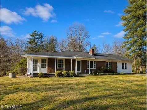 2282 Old Pipers Gap Cana, VA 24317