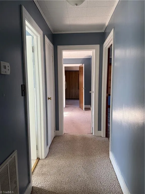 2282 Old Pipers Gap Cana, VA 24317