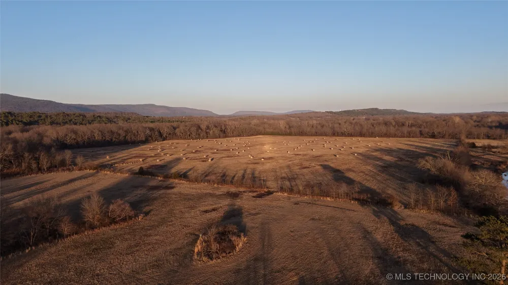 SE 100 Panola, OK 74559
