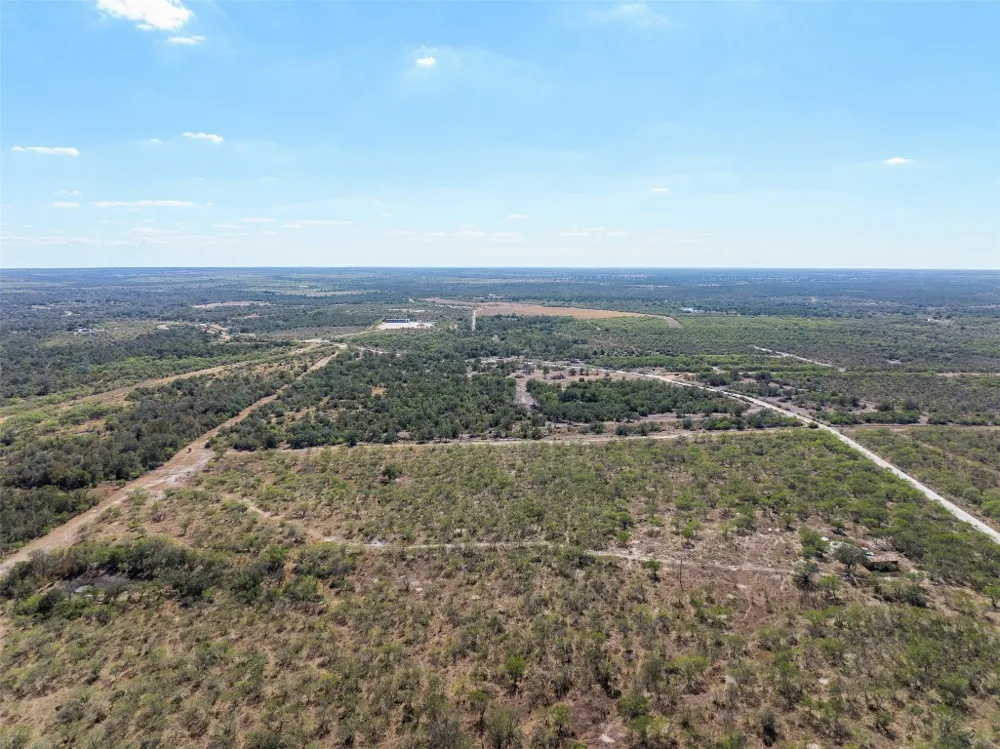 7 County Road 211 Smiley, TX 78159