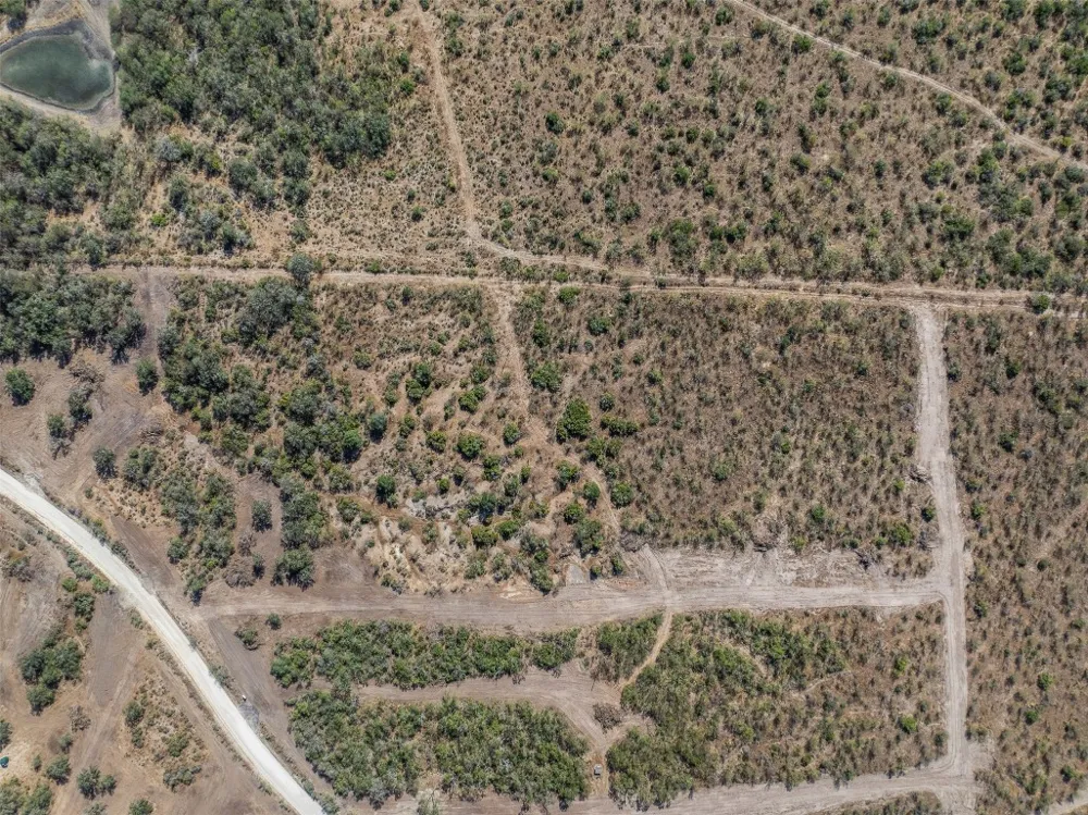 7 County Road 211 Smiley, TX 78159