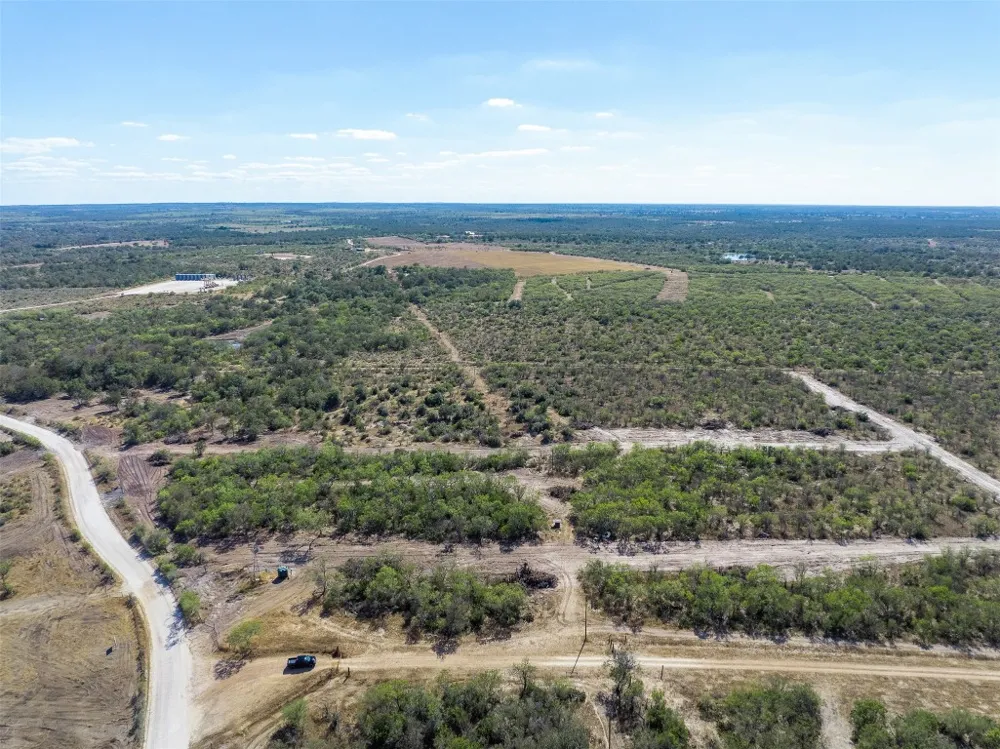 7 County Road 211 Smiley, TX 78159