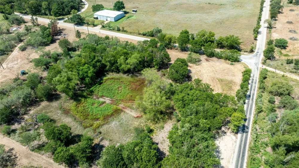 200 Tumbleweed Trail Dale, TX 78616