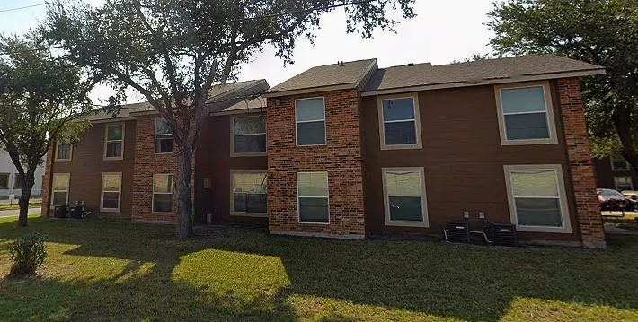 513 W Frontage St Donna, TX 78537