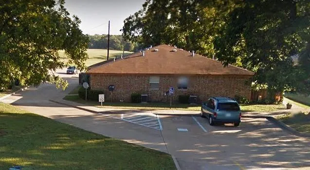 902 Dallas Street Winona, TX 75792