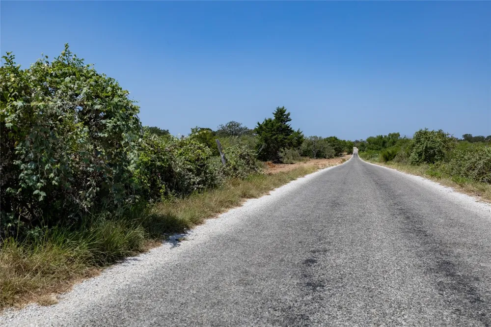 1665 Witter Road Dale, TX 78616