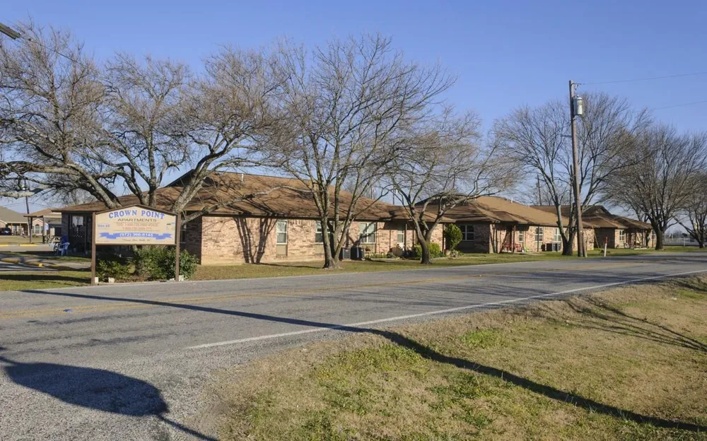 700 S Main St Venus, TX 76084