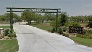 3558 Business 35 E Pearsall, TX 78061