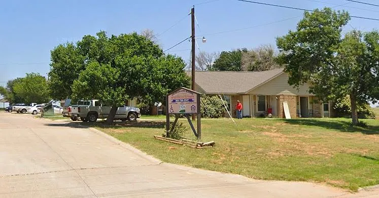 1324 E 10th Street Colorado City, TX 79512