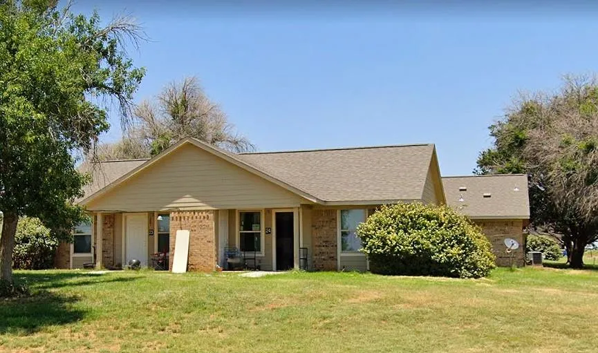 1324 E 10th Street Colorado City, TX 79512