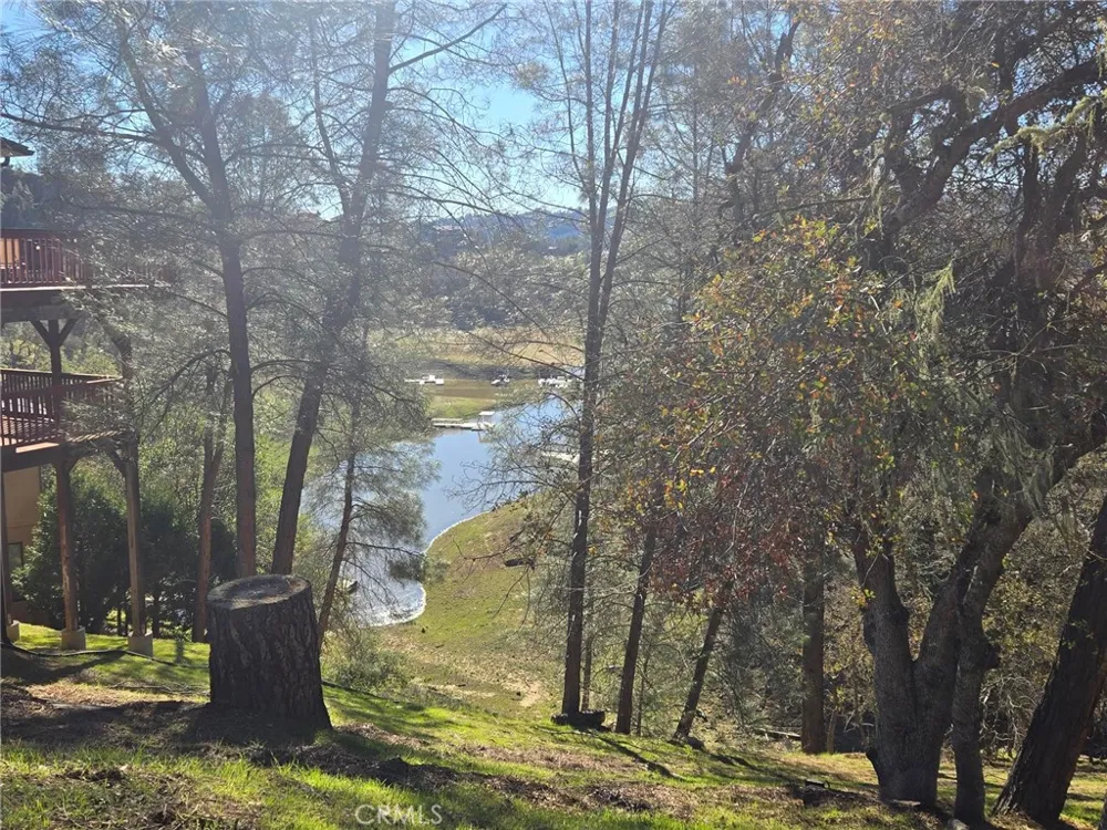 2627 Captains Walk Bradley, CA 93426