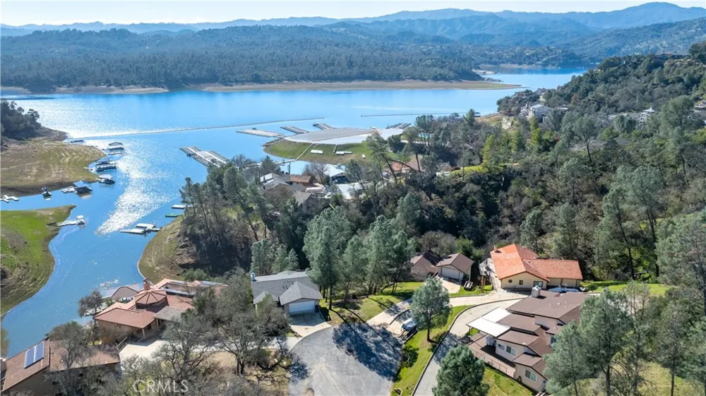 2627 Captains Walk Bradley, CA 93426