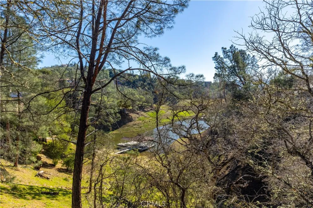 2627 Captains Walk Bradley, CA 93426