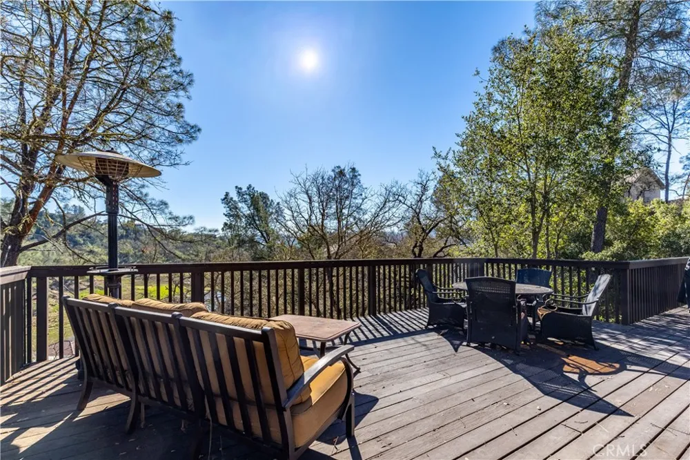 2627 Captains Walk Bradley, CA 93426