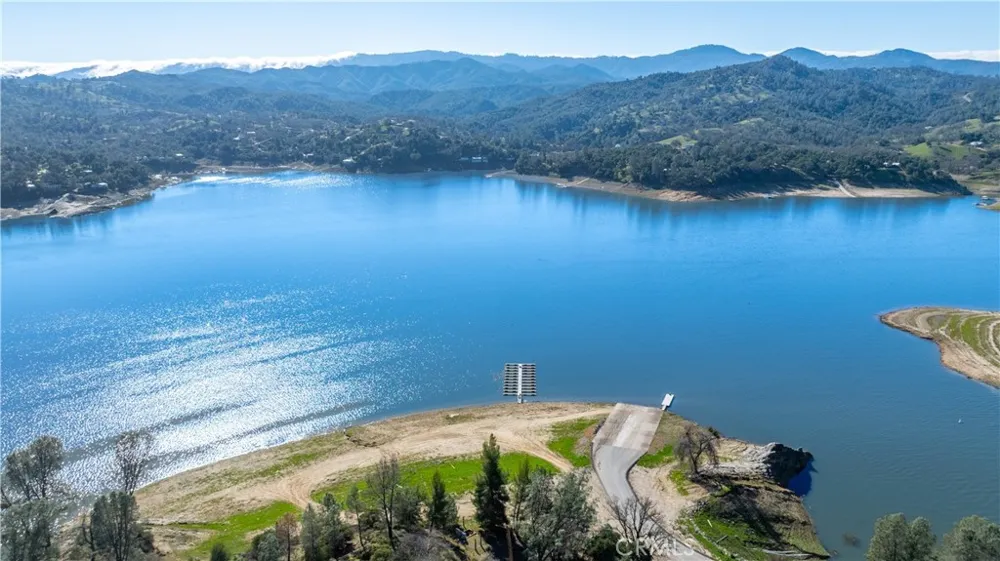 2627 Captains Walk Bradley, CA 93426