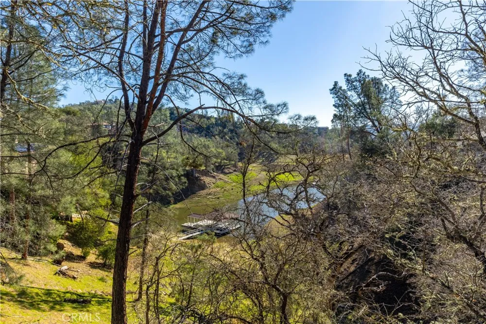 2627 Captains Walk Bradley, CA 93426