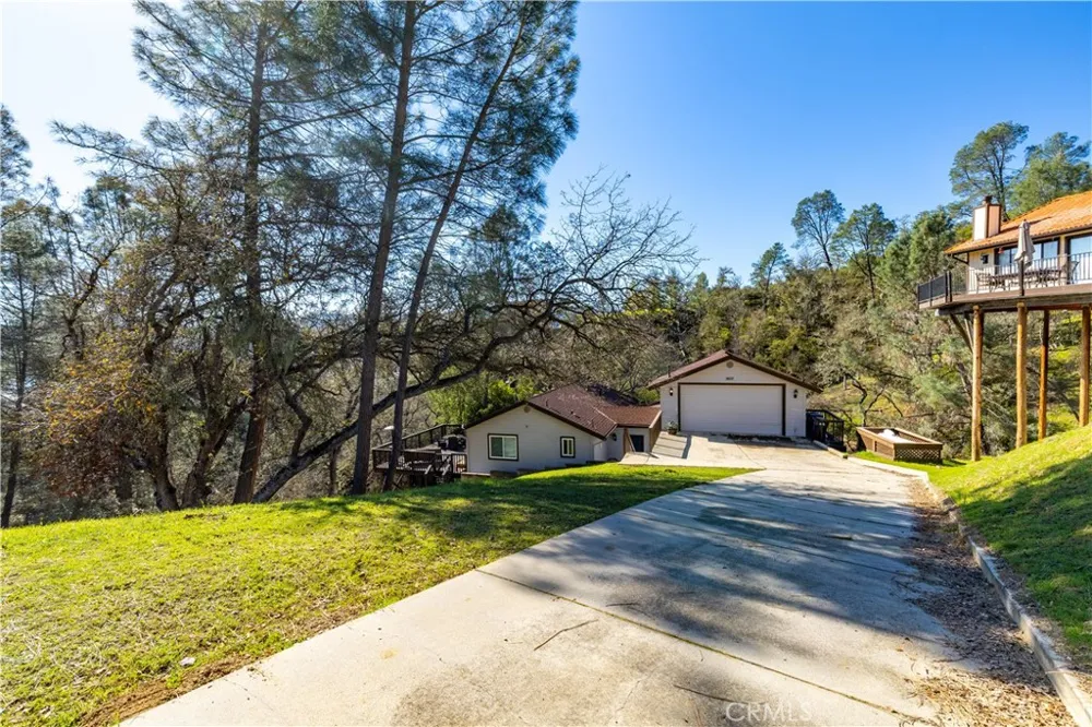 2627 Captains Walk Bradley, CA 93426