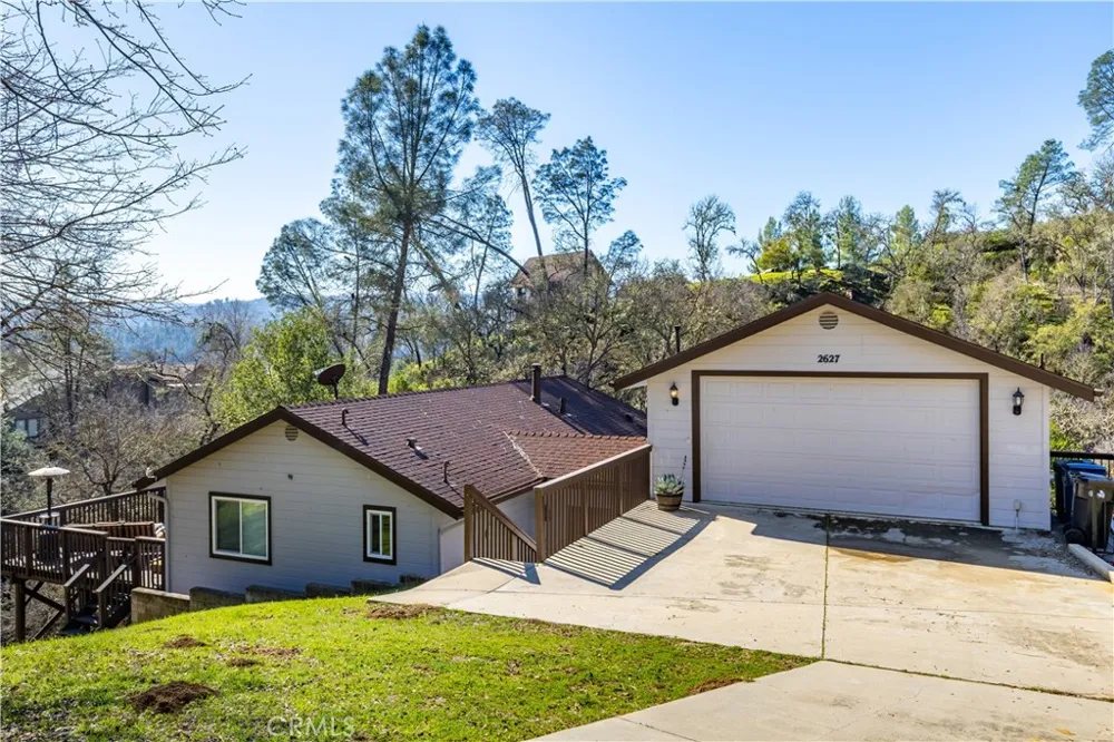 2627 Captains Walk Bradley, CA 93426