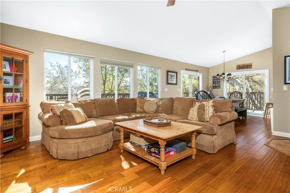 2627 Captains Walk Bradley, CA 93426
