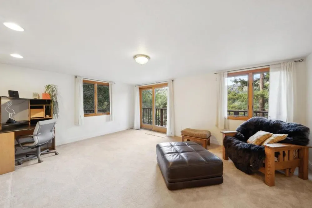 21386 Sunnyside Road Los Gatos, CA 95033