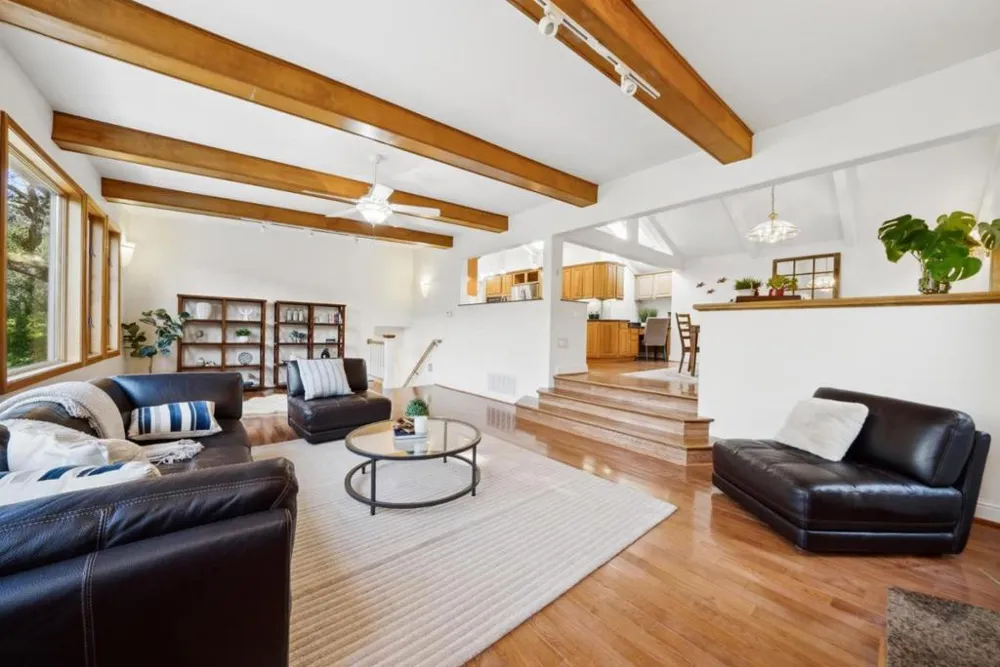 21386 Sunnyside Road Los Gatos, CA 95033