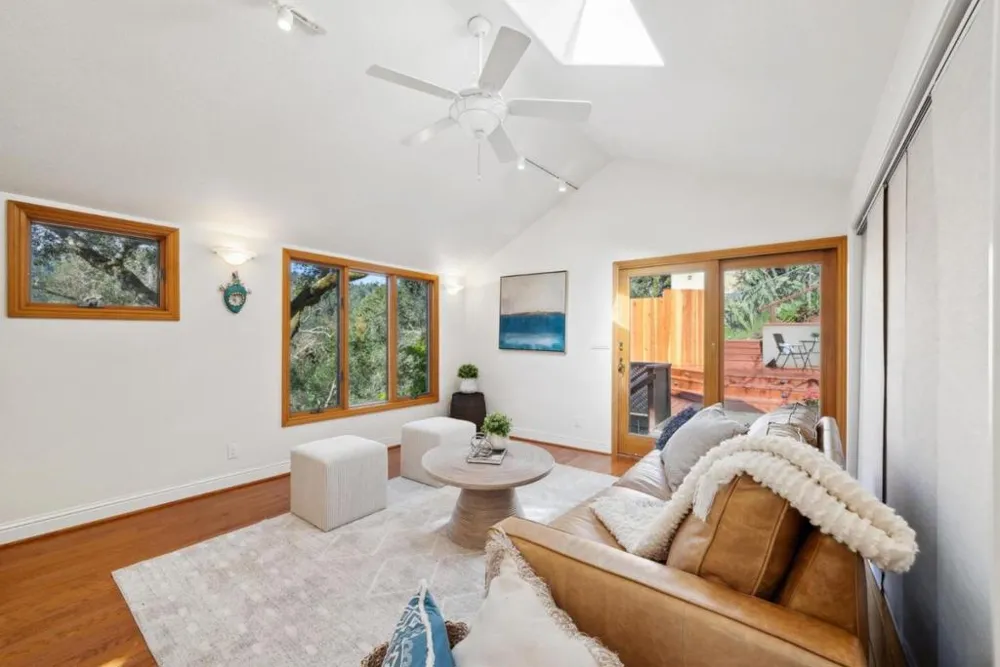 21386 Sunnyside Road Los Gatos, CA 95033